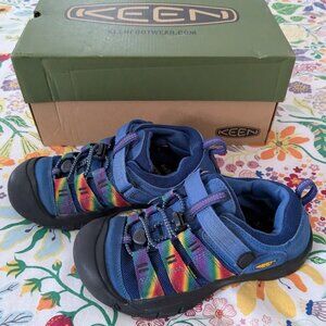 KEEN Childrens' Newport H2SHO Sandals sz 4
